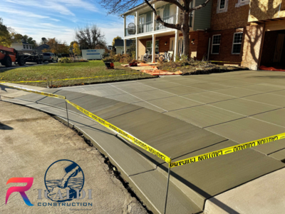 Concrete Specialists - Concrete Driveway - Flatwork - Concrete Sidewalk - Concrete Replacement