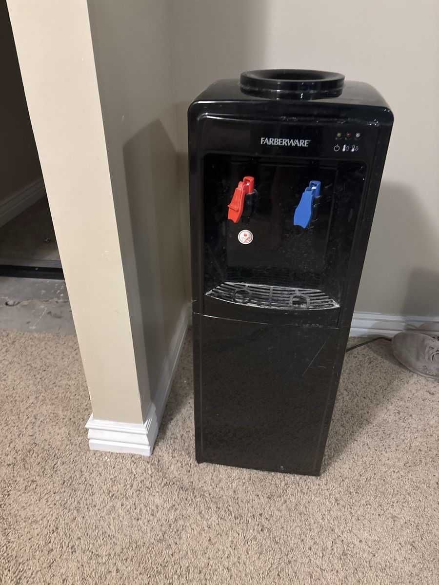 Farberware Black Water Dispenser Cooler
