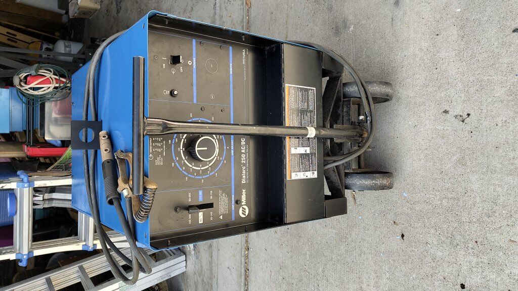 Miller Dialarc 250 AC/DC