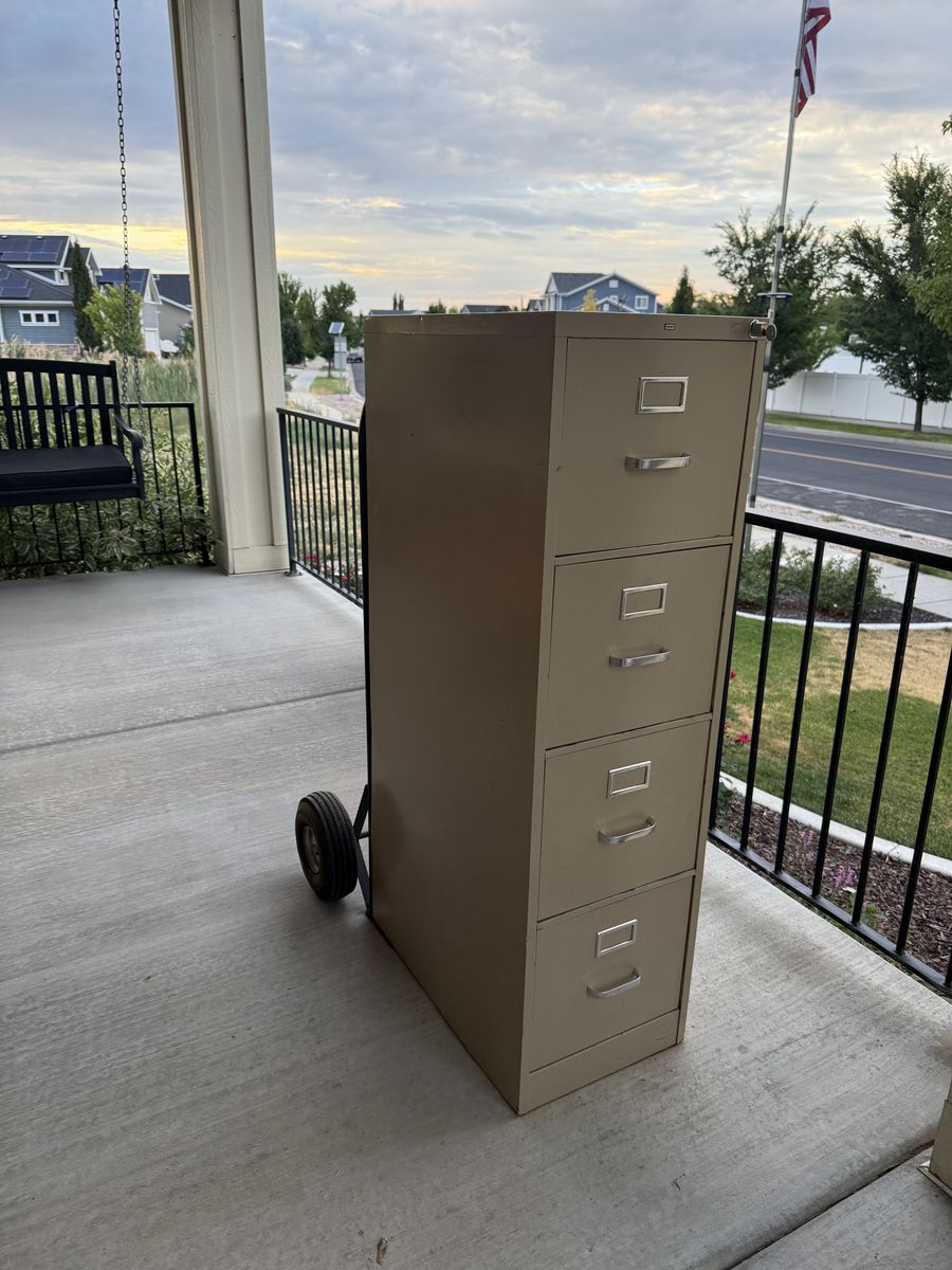 File cabinet, metal, locking with key