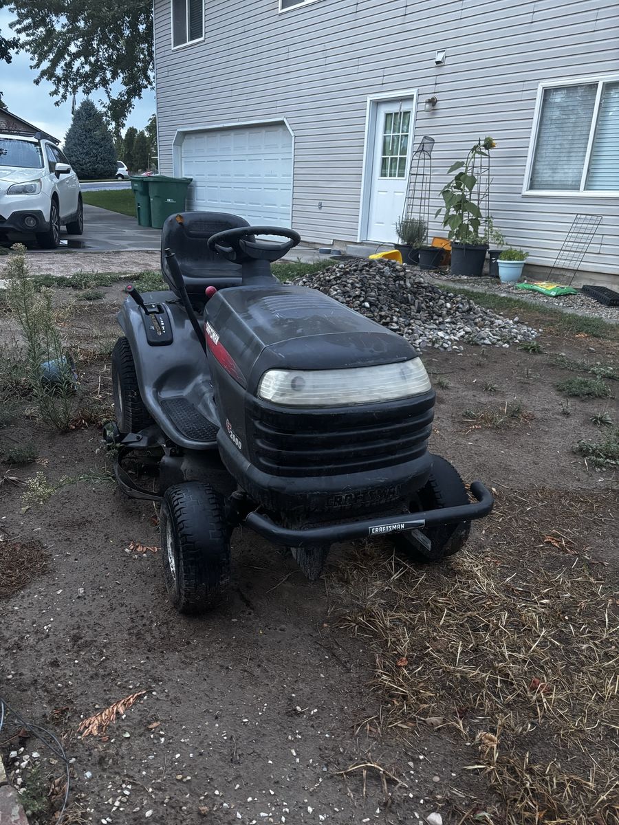 Craftsman Riding Mowers