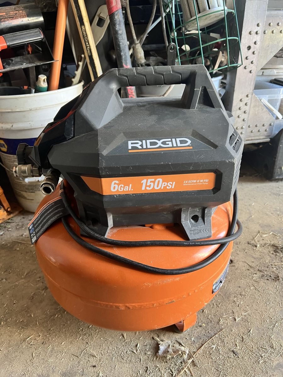 RIDGID 6 Gallon 150 PSI Portable Pancake Air Compressor Model OF60150HB