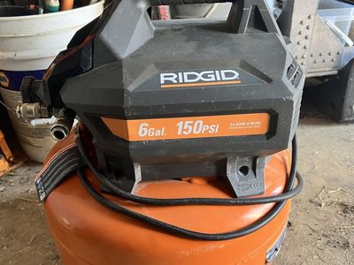RIDGID 6 Gallon 150 PSI Portable Pancake Air Compressor Model OF60150HB