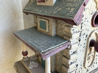 Birdhouse Tall vintage