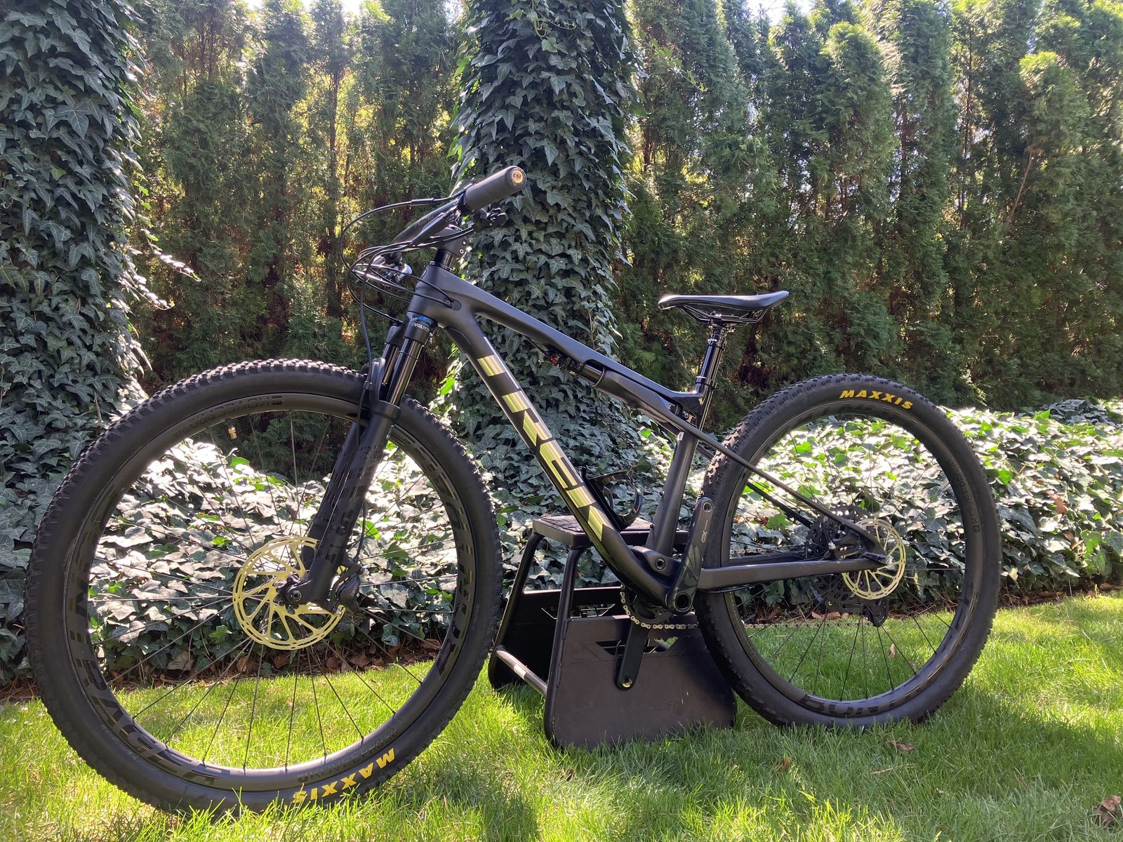 Trek Supercaliber 9.8 GX - 2022 - Medium