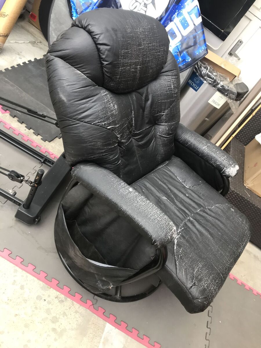 reclining Rocking patio chair with side pocket