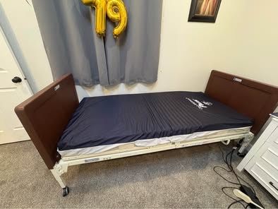 Ajustible Medical Bed