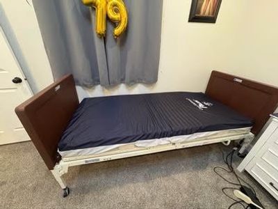 Ajustible Medical Bed