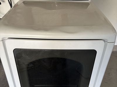 Samsung Electric Dryer - Large Capacity 7.4 Cu/ft