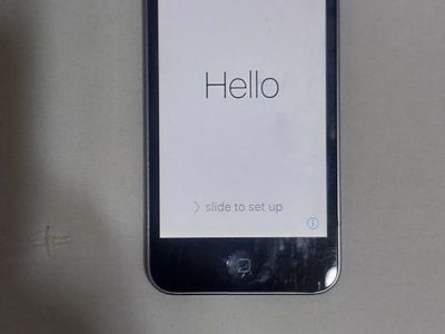 Apple iPod Touch 5th gen Space Gray
