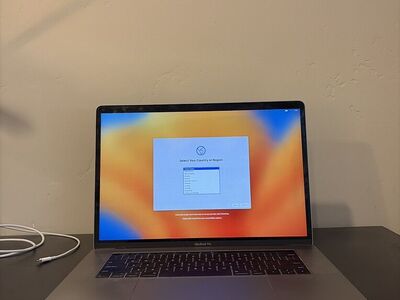 2017 15 In Macbook Pro With Touchbar Keyboard 256g