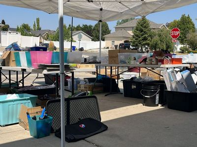 Huge Multi-Family Yard and Garage Sale - Household Items, Tools, Electronics & More Sat 8th