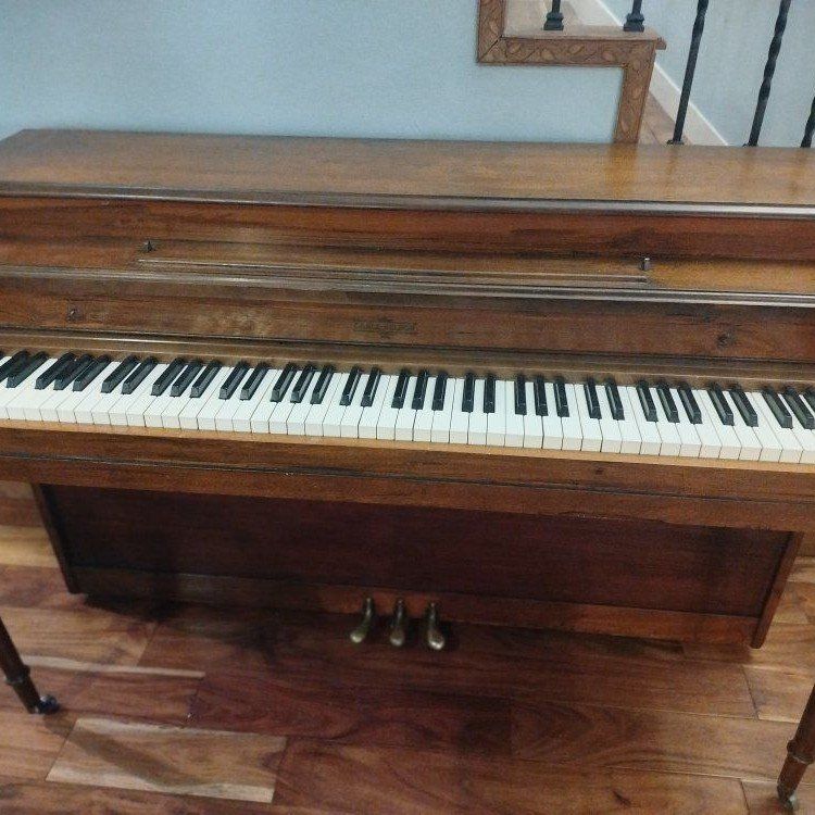 Vintage Cable-Nelson Spinet Upright Piano - Wood Finish