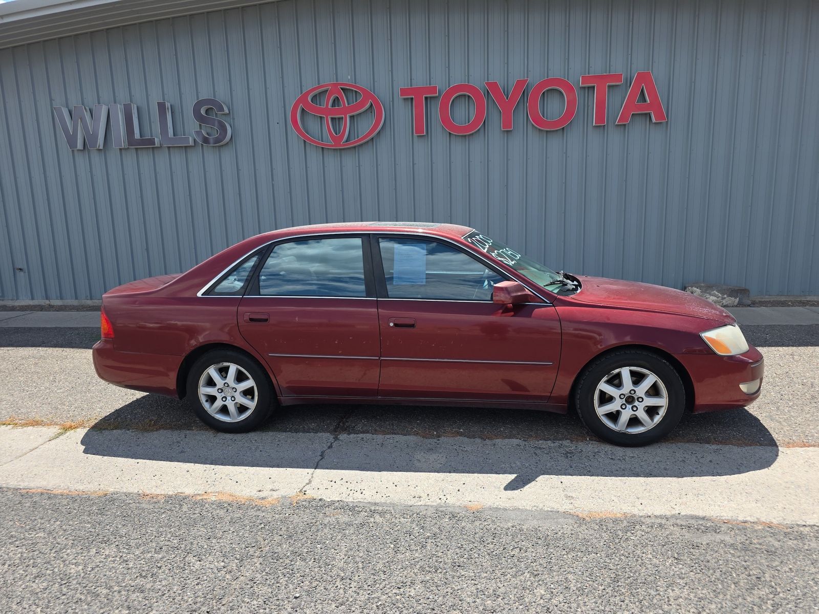 2000 Toyota Avalon XLS