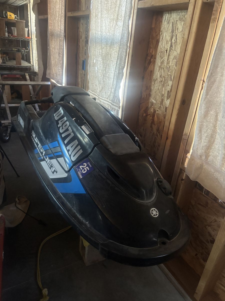 2016 and 2014 Yamaha Superjet