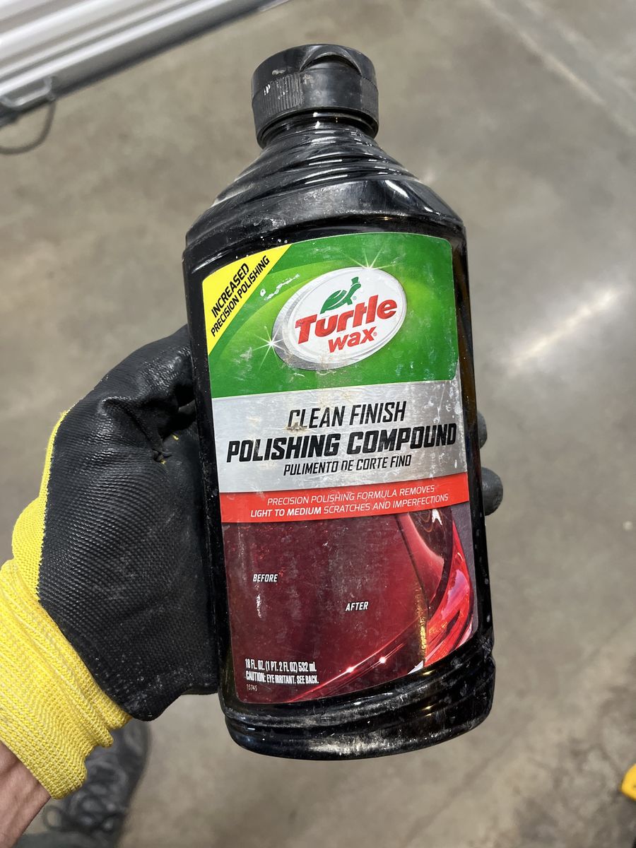 Turtle Wax Clean Finish Polishing Compound - 18 fl oz (532 ml) for Light to Medium Scratches