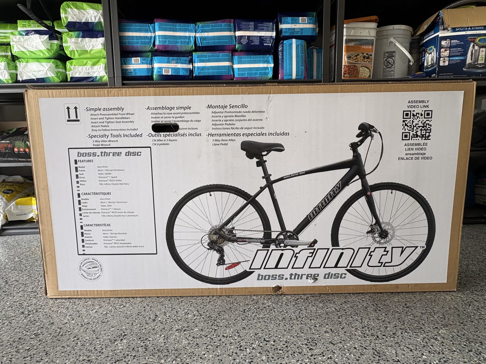 NEW IN BOX Boss Three Disc Unisex Hybrid Bike 700 C