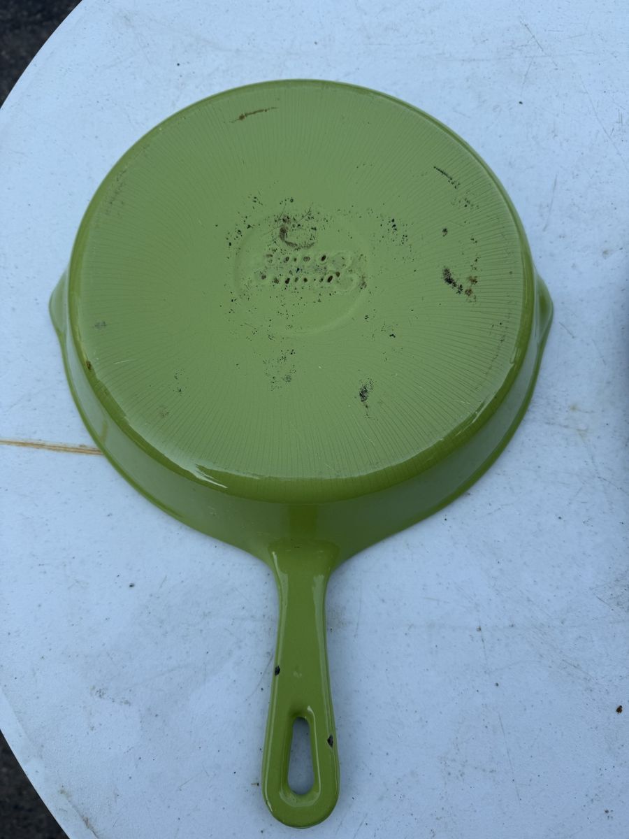 Main image 3