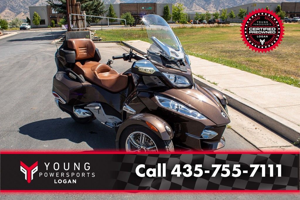 2012 Can-Am® Spyder Roadster RT