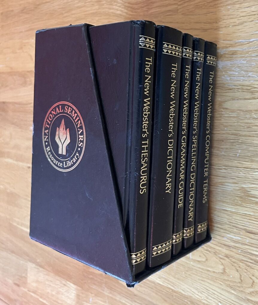 The New Boxed Webster's Dictionary/Set Of 5.