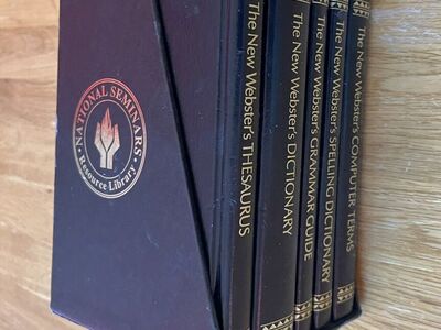 The New Boxed Webster's Dictionary/Set Of 5.