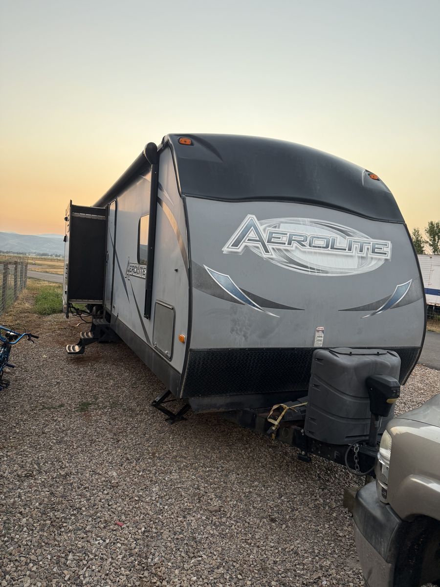 2014 Dutchmen Aerolite