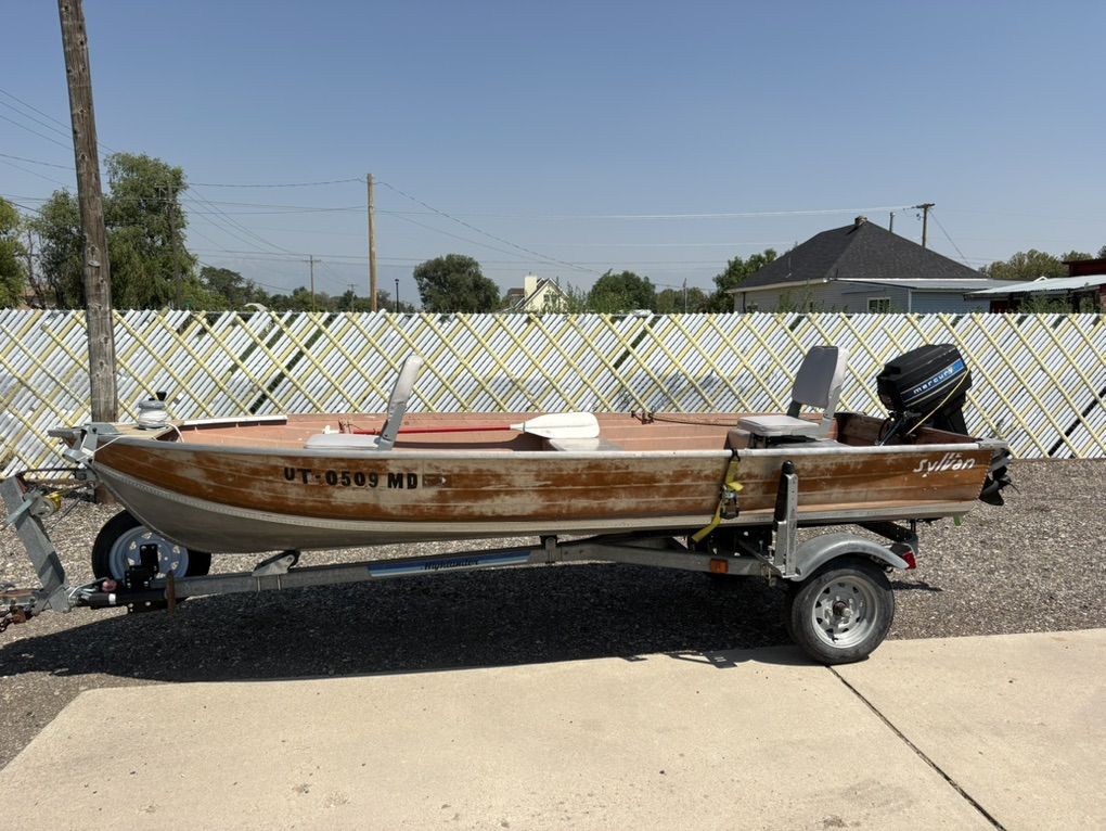 14ft Fishing Boat and 9.9hp Motor