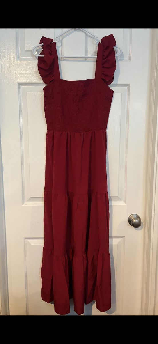 Red/Burgundy Ruffle Strap Smocked Maxi Dress - Size XXXL