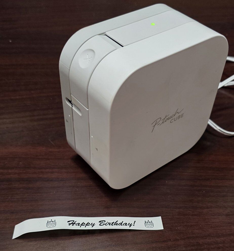 Brother PTP300BT P-Touch Cube Smartphone Label.