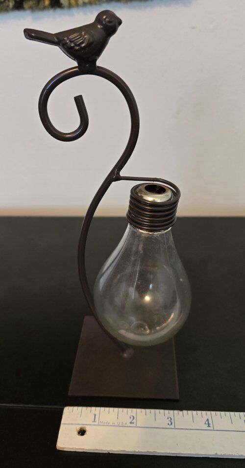 Metal Hydroponic Planter with Bird