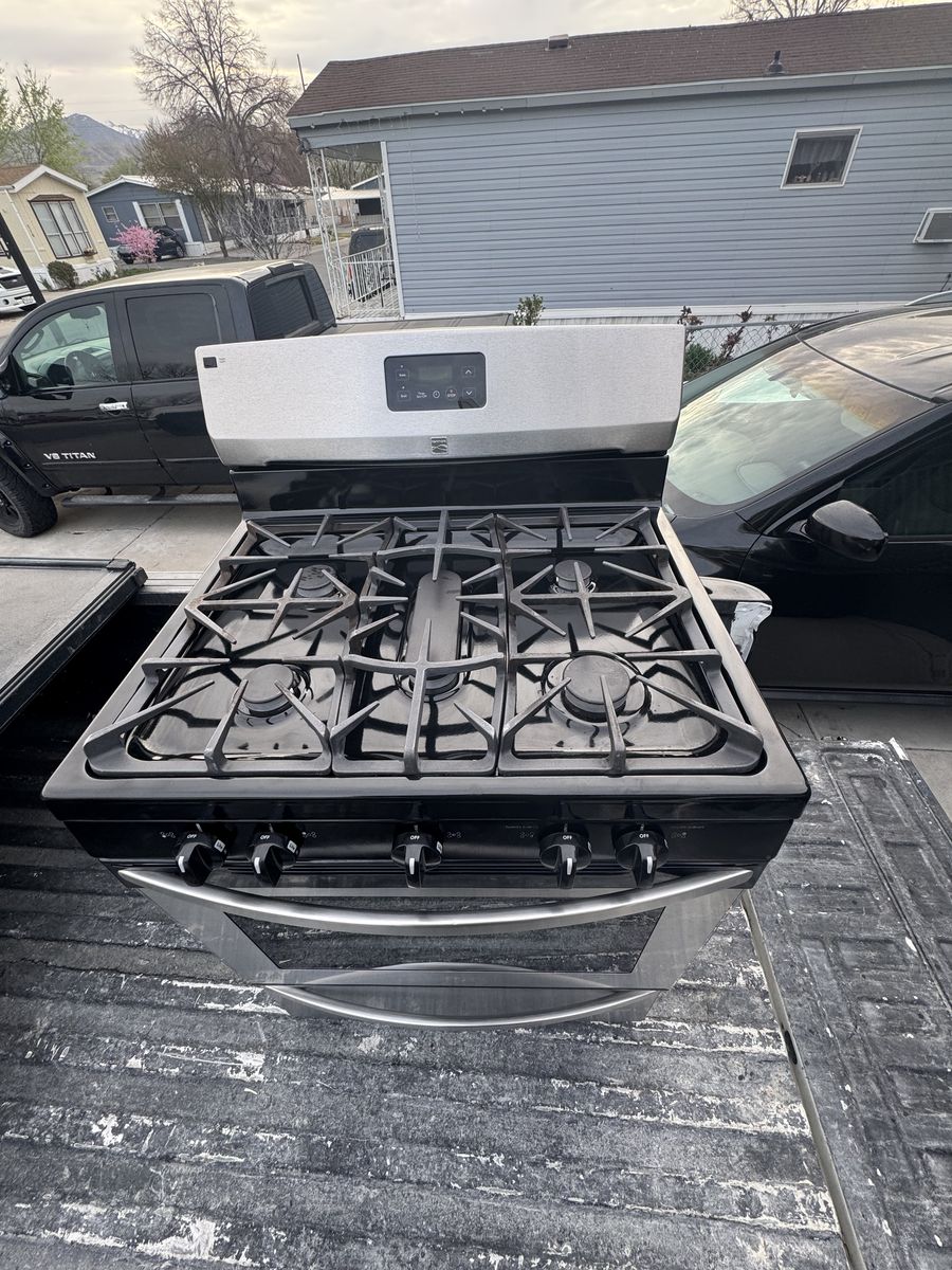 Kenmore gas stove