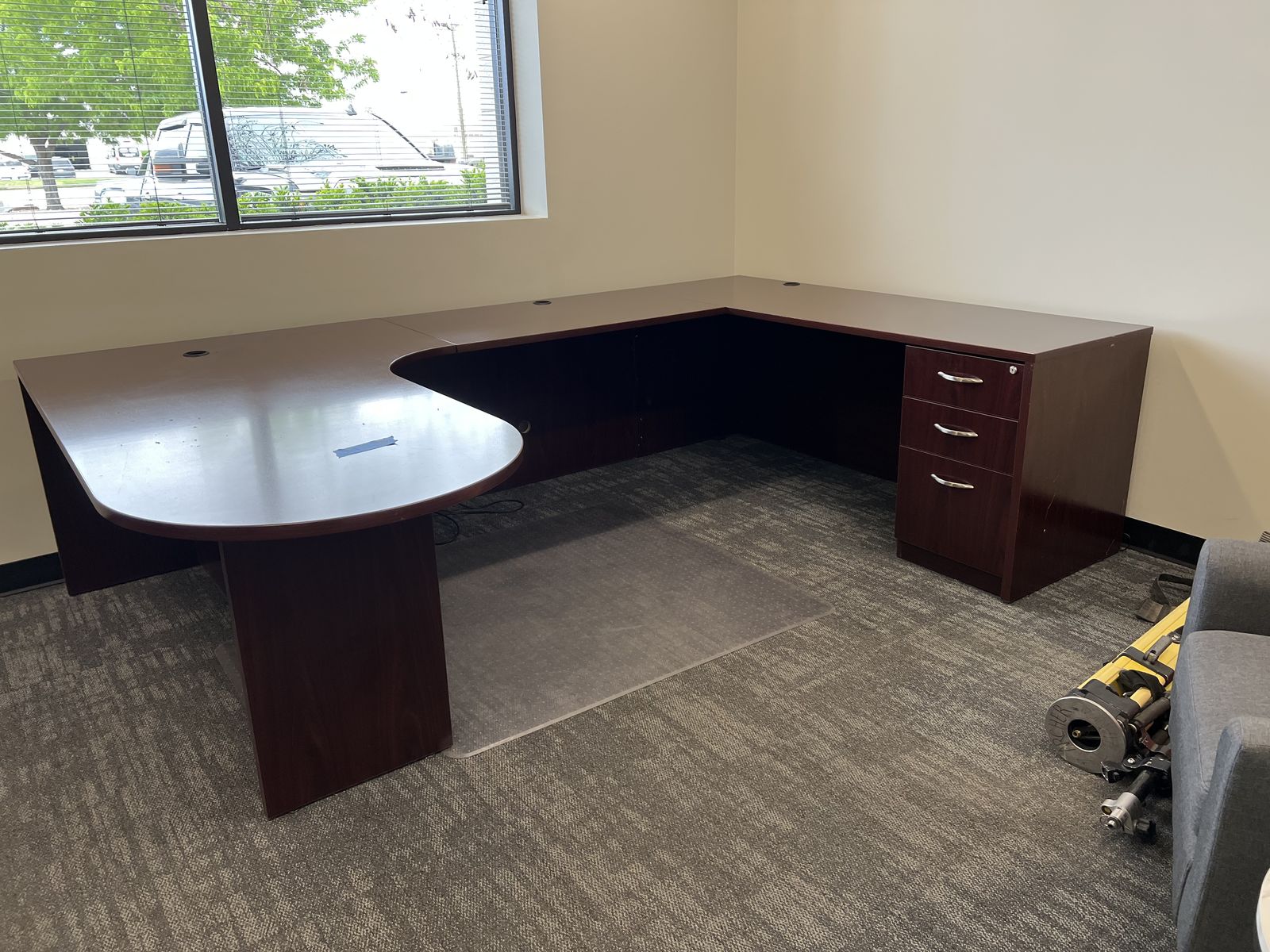 Bulk Office Furniture and Supplies