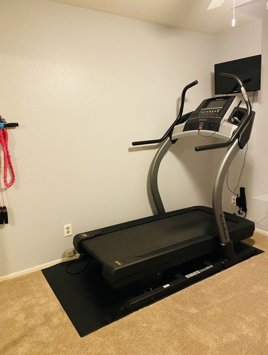 Used NordicTrack Incline Trainer Treadmill - High Incline & Smart HD Touchscreen