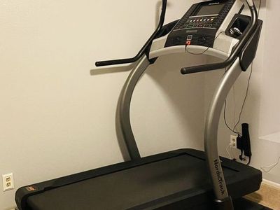 Used NordicTrack Incline Trainer Treadmill - High Incline & Smart HD Touchscreen
