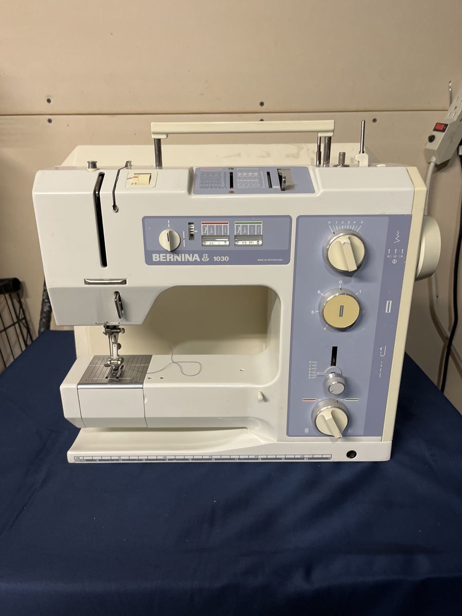Bernina 1030 Sewing Machine
