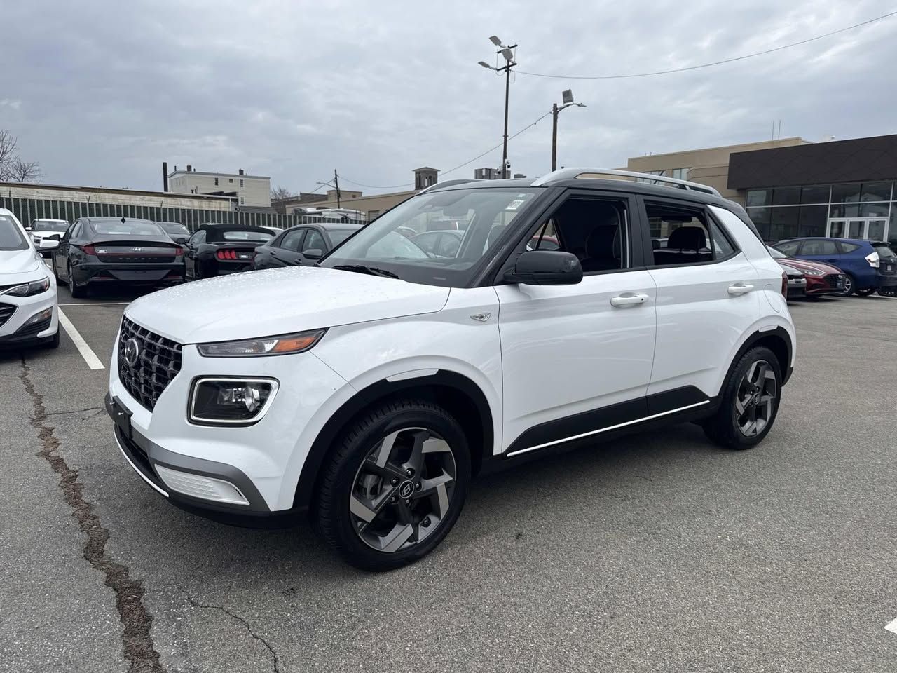 2023 Hyundai Venue Limited