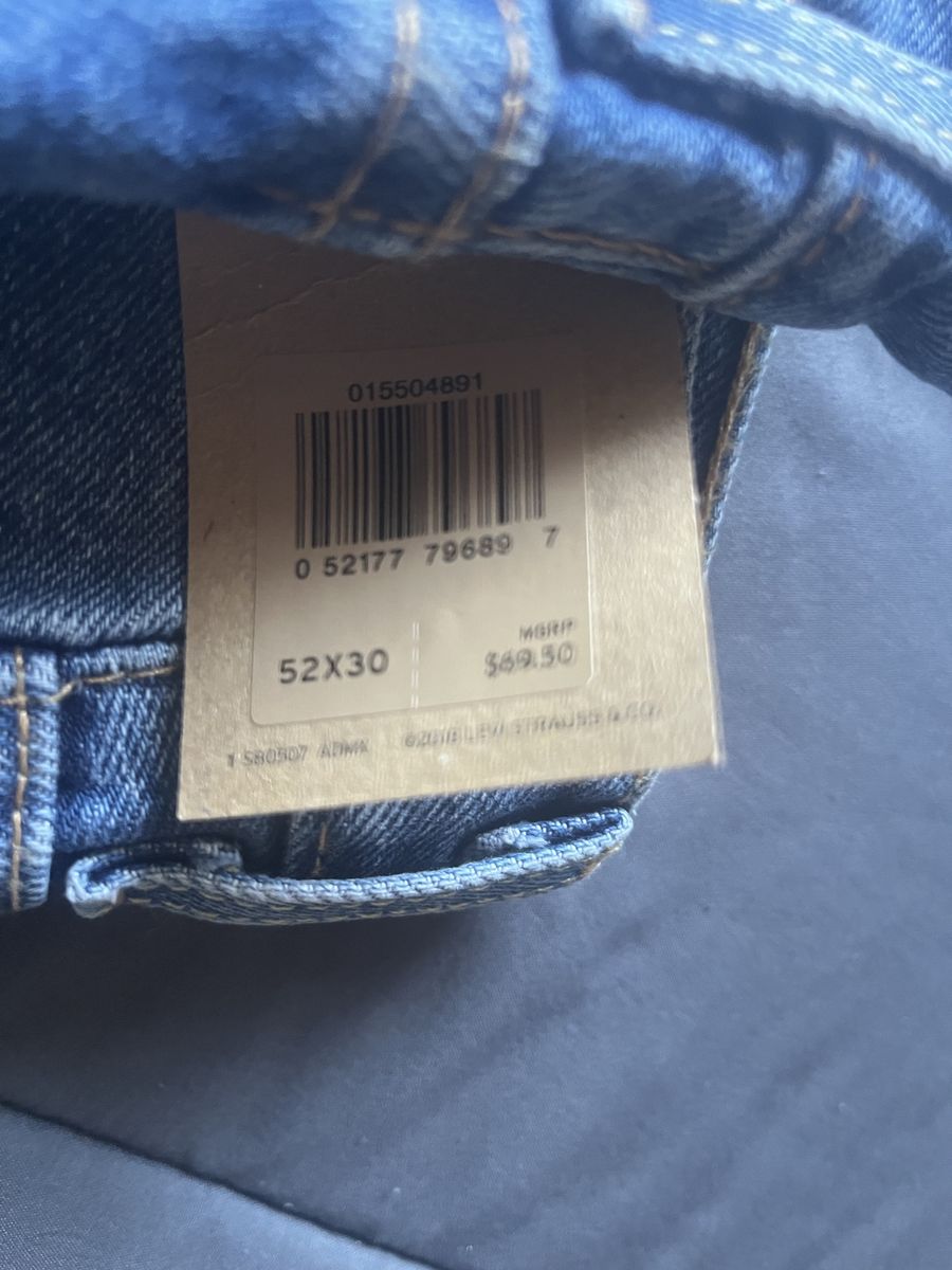 Levi's 550 Relaxed Fit Men's Jeans - Size 52x30 - New with Tags