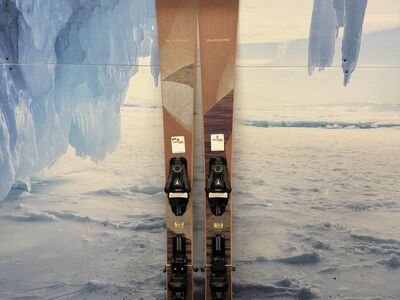 Lightly Used Blizzard Black Pearl 94 158cm Skis w/ Atomic Strive 11 Demo Bindings