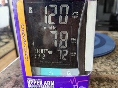 Healthsmart Premium Series Upper Arm Blood Pressure Monitor - Clinical Accuracy, Audio Readings Brand New in box. CASH ONLY.