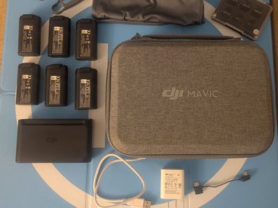 DJI Mavic Mini Drone Bundle – 6 Batteries + Extras