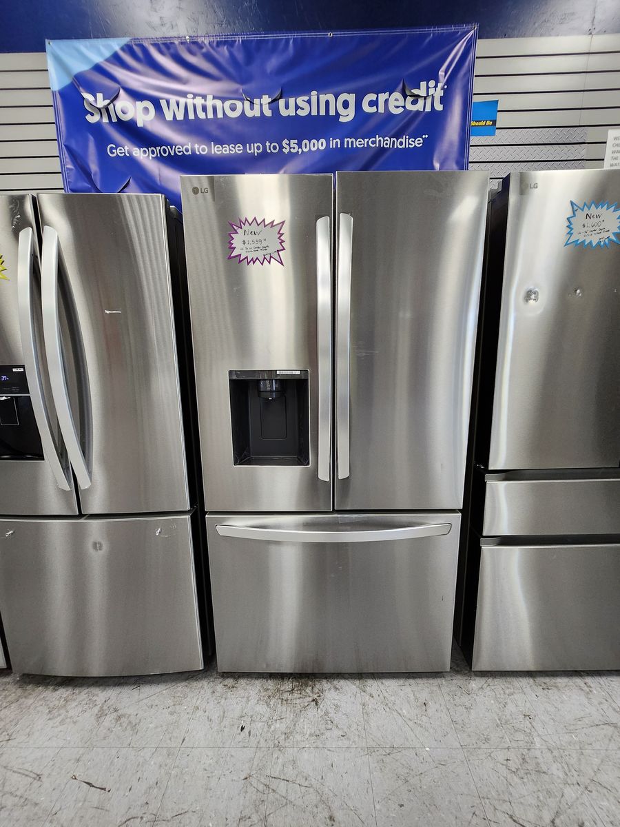 LG Stainless Steel French Door Refrigerator with Bottom Freezer - Brand New