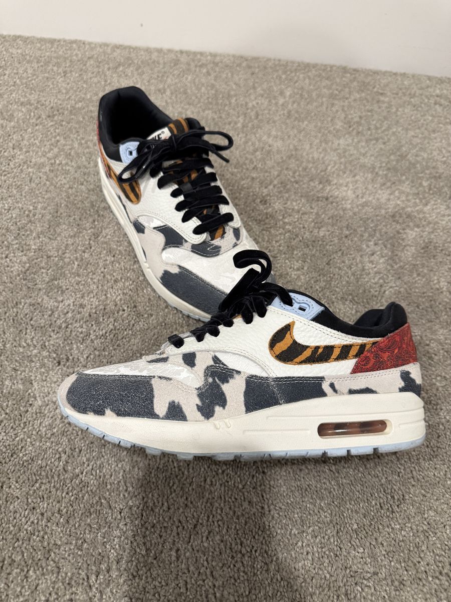 Nike Air Mac Tiger Swoosh Size 9