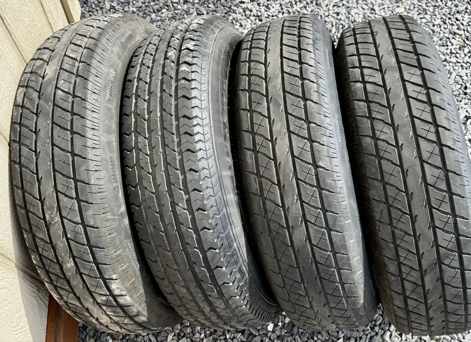 4 Almost New Rainier ST Trailer Tires 235/80-16, Load E