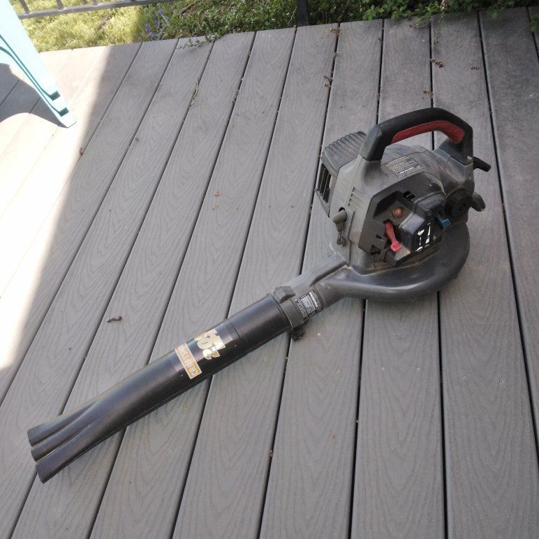 CRAFTSMAN GAS BLOWER!