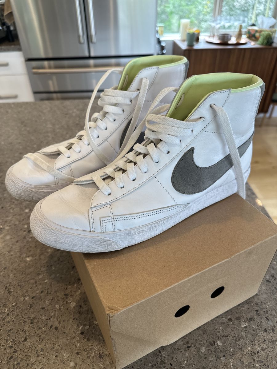 Custom Nike Men's Blazer 77 Mid - size 9.5