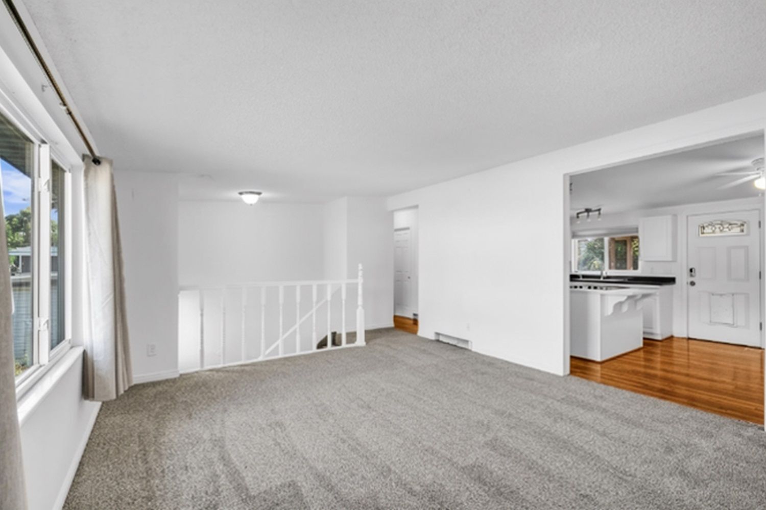 4 Bedroom home in Layton