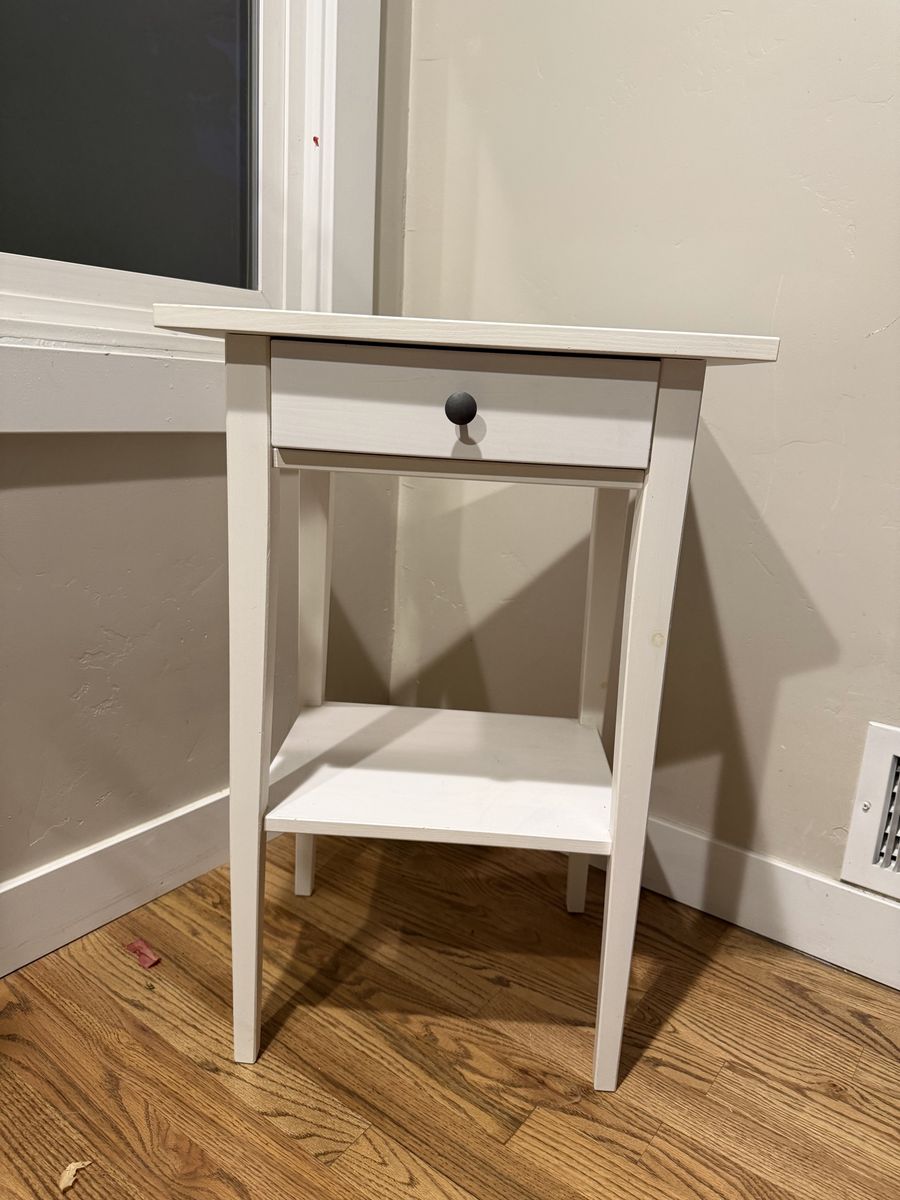 White Wood End Table / Nightstand with Drawer & Shelf, Modern Design