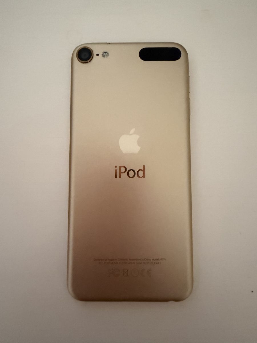 iPod Touch (6th Generation 16GB Gold)