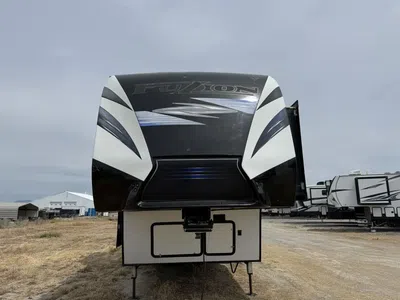 Used 2021 Thor Keystone RV Fuzion 429
