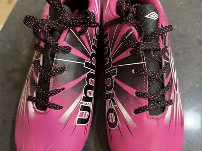 Size 5.5 New soccer cleats